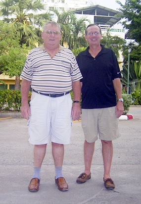 Weekly winners Burnie Sinclair and Mike Missler.